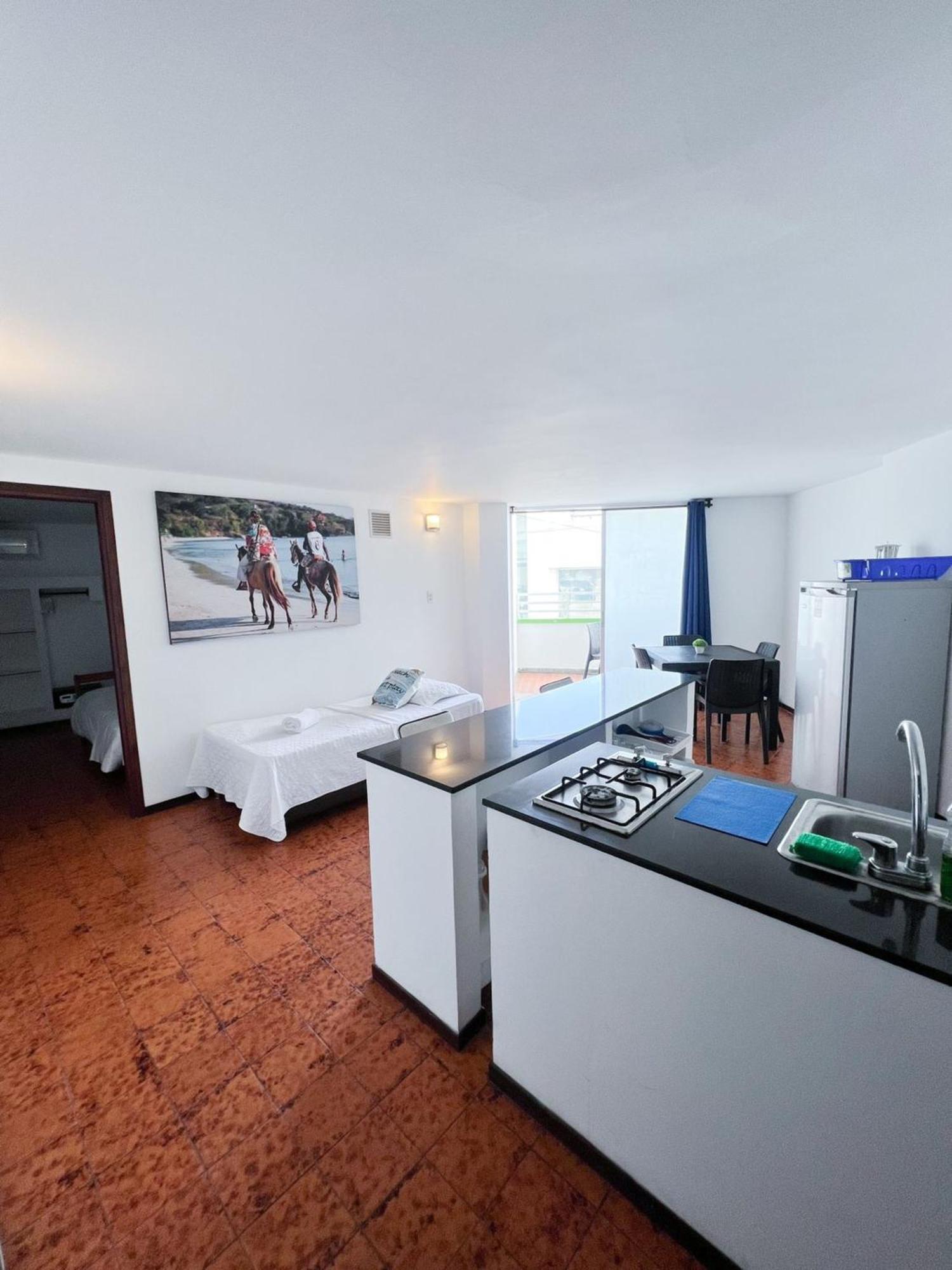 Apartamentos Turisticos In Di Morgan'S Canon San Andrés Exteriör bild