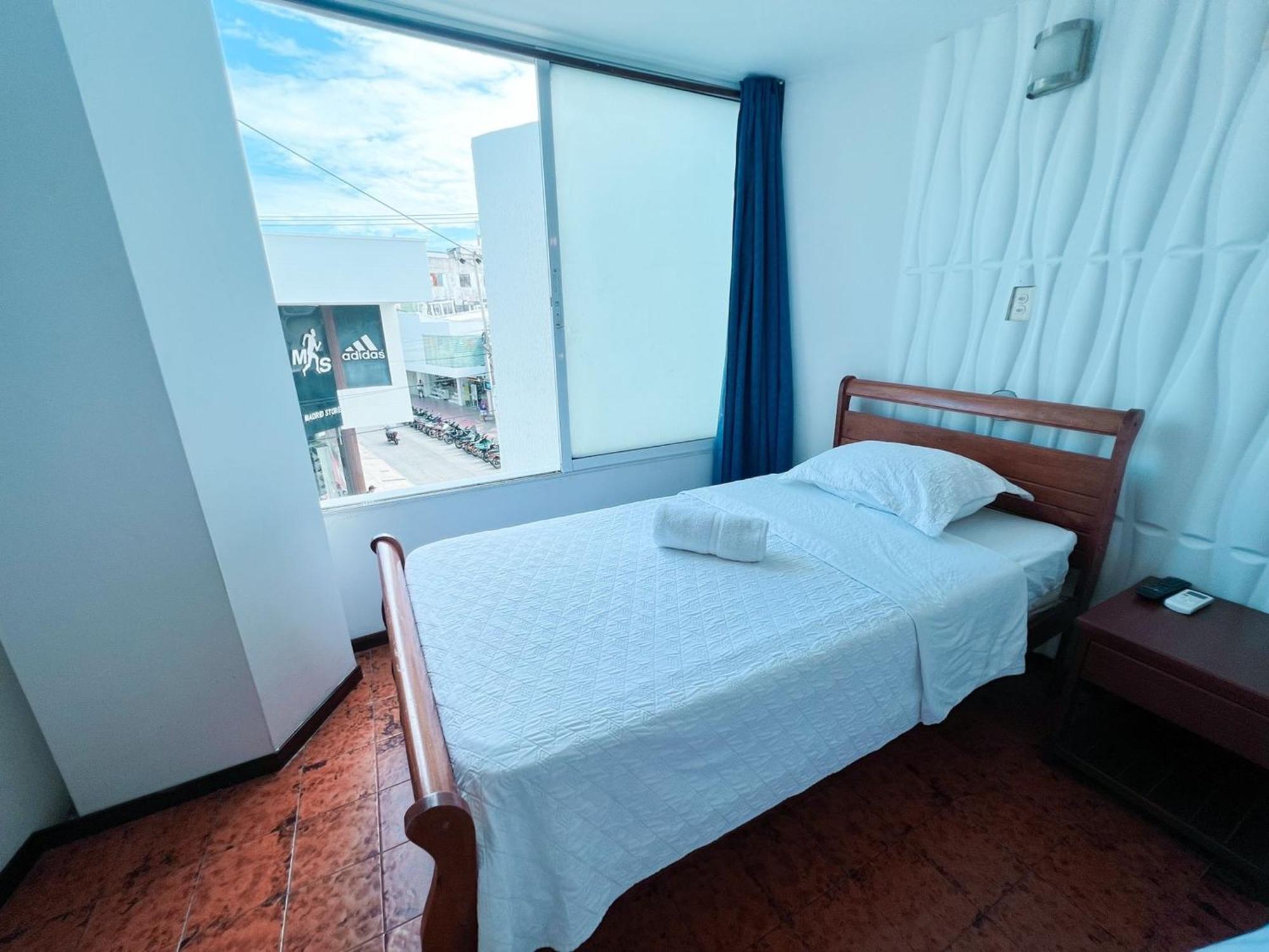 Apartamentos Turisticos In Di Morgan'S Canon San Andrés Exteriör bild